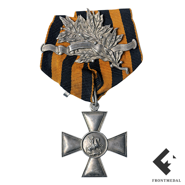 Георгиевский крест без степени и номера с лавровой ветвью