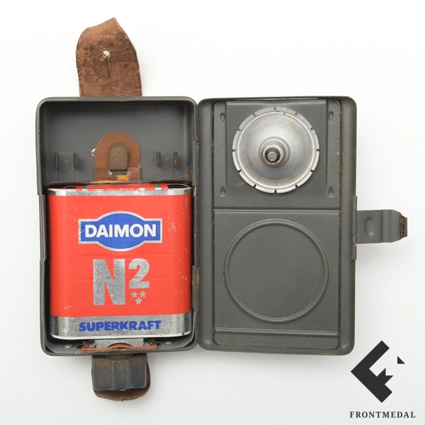 Сигнальный фонарик DAIMON из снаряжения Вермахта и Войск-СС