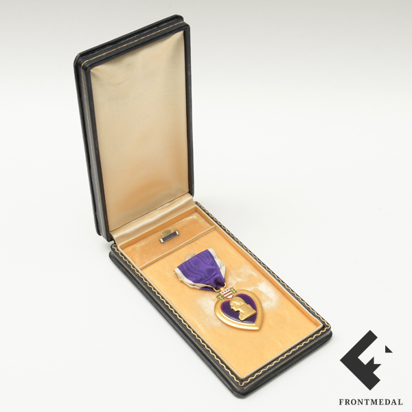 Медаль "Пурпурное сердце" в футляре (США, ВМВ)