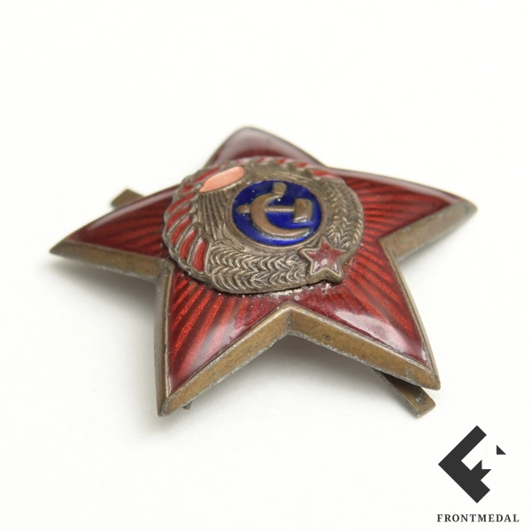 Эмблема Красная звезда для руководящего состава РКМ, 1936-46 гг.