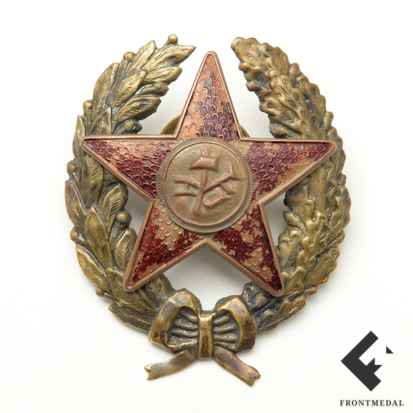 Знак Красного командира подразделений РККА в футляре