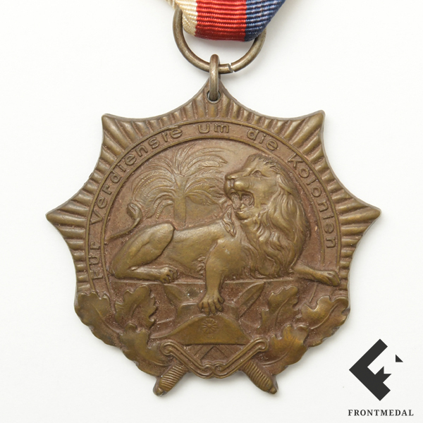Знак Орден Льва 2-го класса на ленте