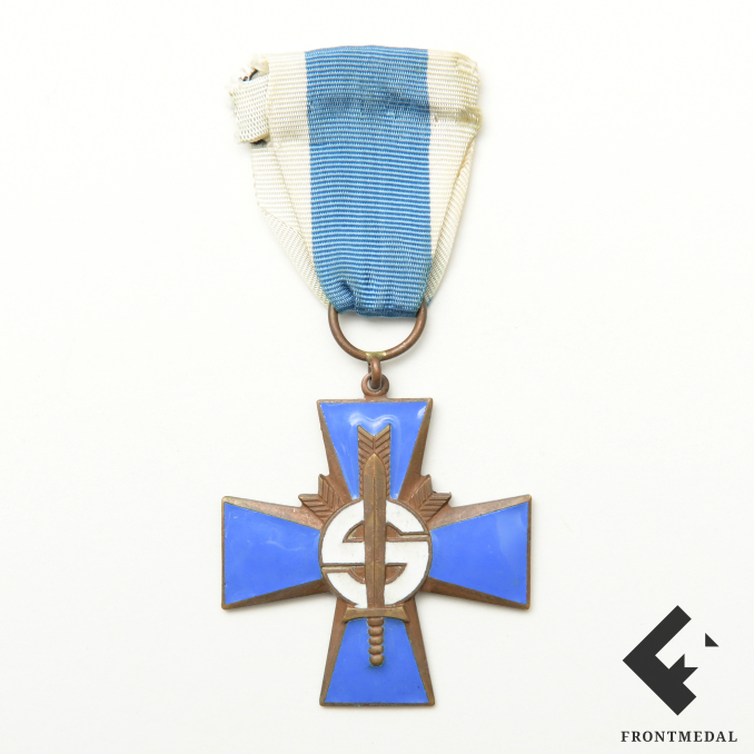 Крест За заслуги в гражданской гвардии с мечами (Финлядния)