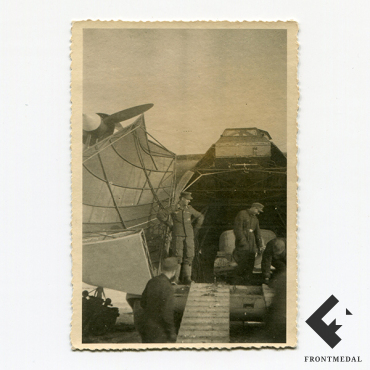 Фотография самолета Me 323 Gigant "раскрывшего пасть"