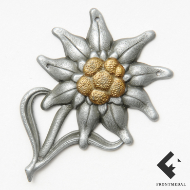 Эдельвейс на кепи горнострелковых частей Вермахта