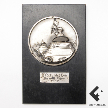 Памятная плакетка c танковой колонной Вермахта