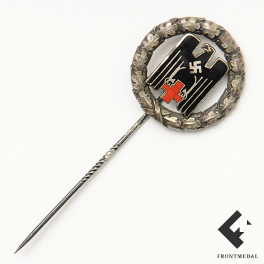 Почетная заколка Немецкого Красного креста в серебре с венком