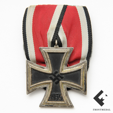 Железный крест 2 кл. обр. 1939 года (тип "Odd date")