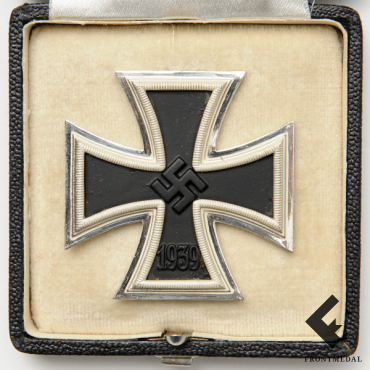Железный крест 1 кл. обр. 1939 г. в футляре