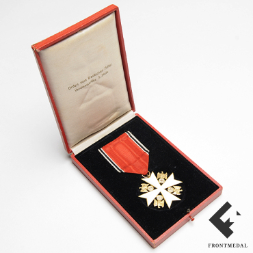 Орден Немецкого орла 5 ст. в футляре