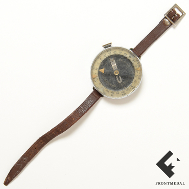 Наручный компас из снаряжения командирского состава РККА, 1940 г.