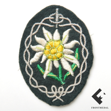 Эмблема на китель унтер-офицерского состава горноых частей