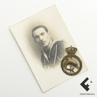 Знак члена экипажа подводной лодки ВМФ Италии с фотографией