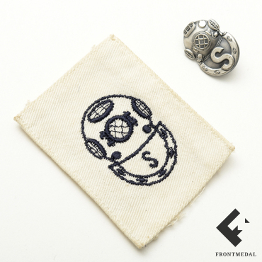 Квалификационные знаки водолаза-спасателя ВМФ США