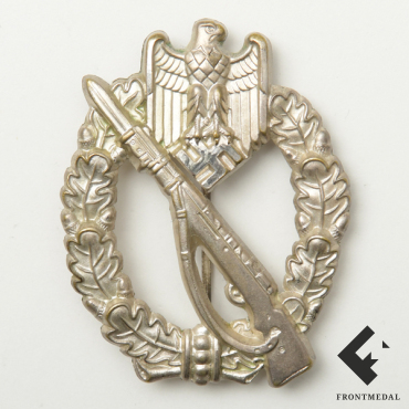 Пехотный штурмовой знак в серебре