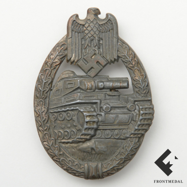 Знак За танковую атаку в серебре (клеймо R.R.S)