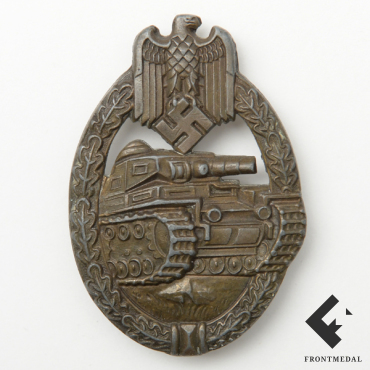 Знак За танковую атаку в бронзе (клеймо EWE)