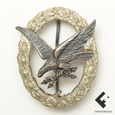 Знак Радист ВВС Люфтваффе (C.E. Juncker Berlin SW)