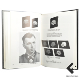 Книга " Шитые знаки СС "